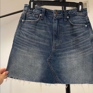 ABERCROMBIE & FITCH DENIM SKIRT